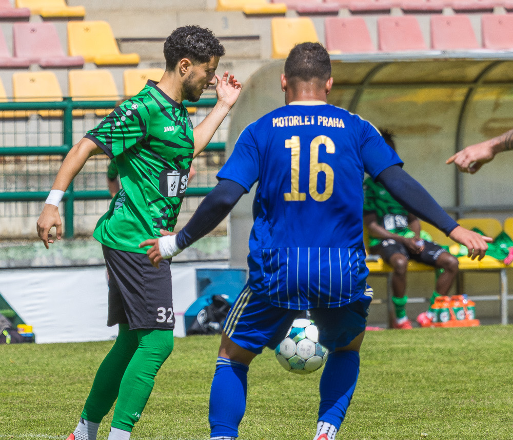 Adel Beggah in a duel